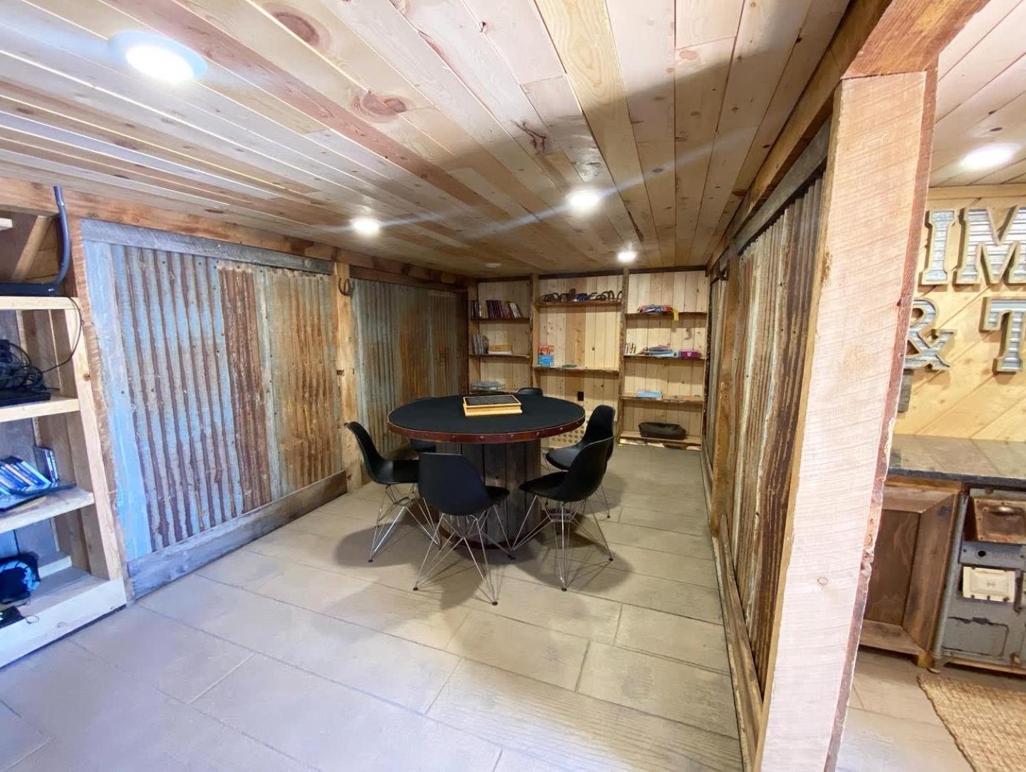 Timber & Tin G 2Bed 2Bath W Pool & Rooftop Deck Кейнаб Екстериор снимка