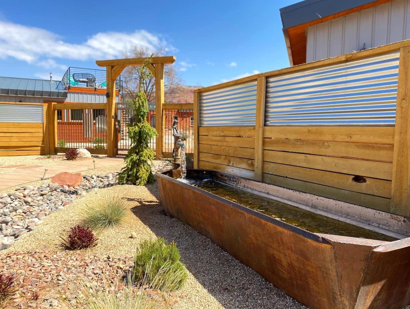 Timber & Tin G 2Bed 2Bath W Pool & Rooftop Deck Кейнаб Екстериор снимка