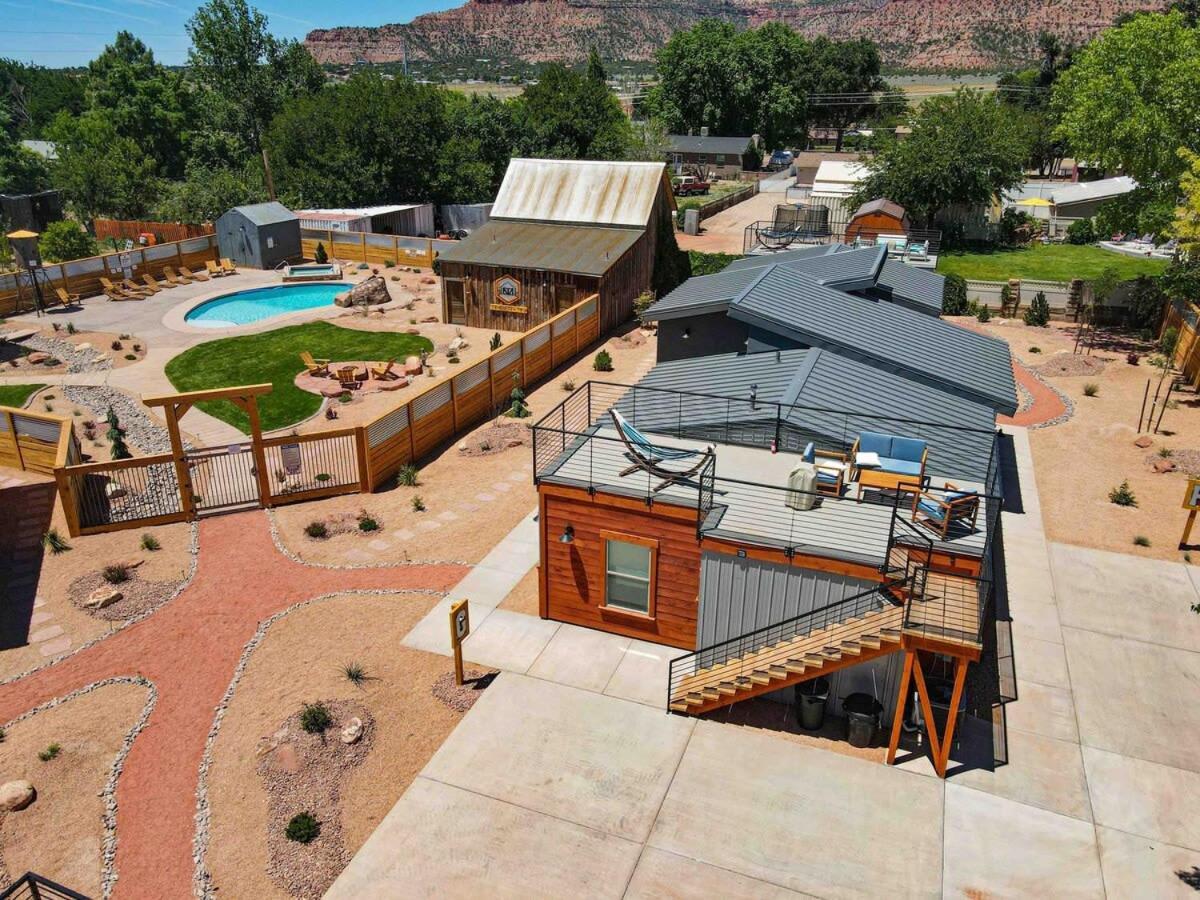 Timber & Tin G 2Bed 2Bath W Pool & Rooftop Deck Кейнаб Екстериор снимка